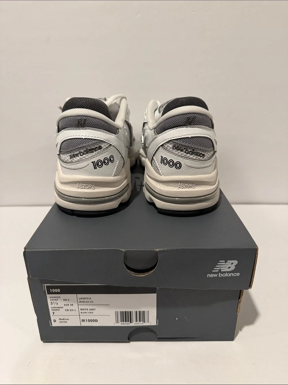 New Balance 1000 'White' Sz: 5.5 / 7.5 / 8.5 (M1000D)